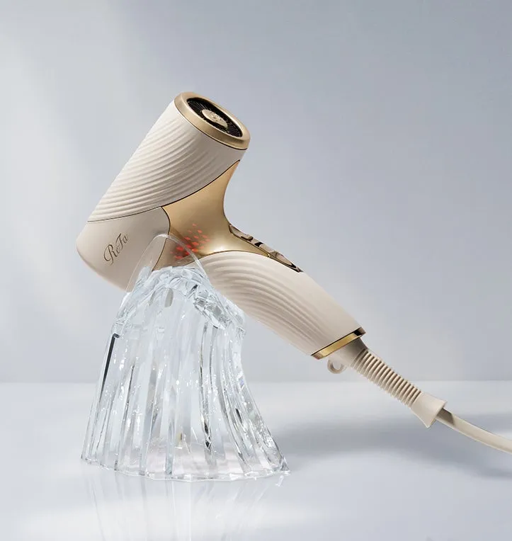 リファビューテック ドライヤー SEのアイボリーカラー