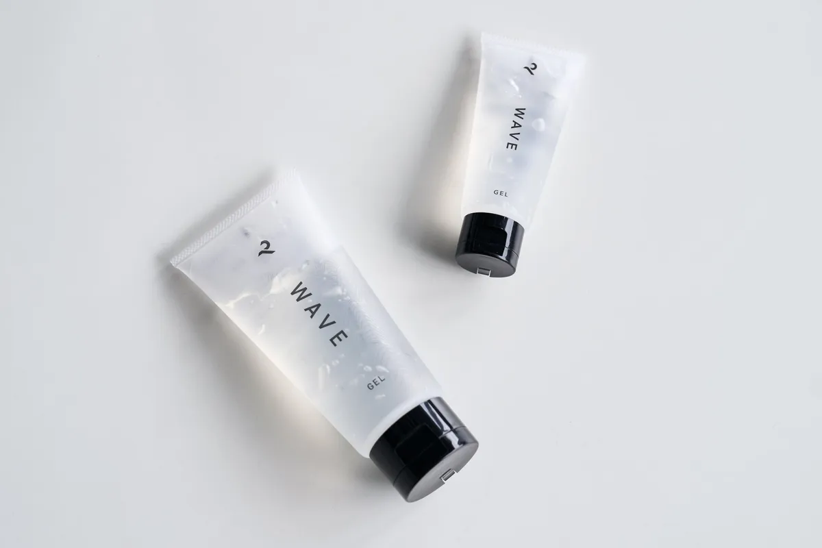 透明感のあるテクスチャーが特徴のWAVE GEL
